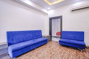 Fabhotel Limras Palace