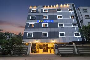 Fabhotel Tals Hitech