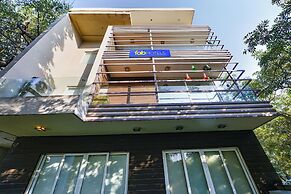 Fabhotel Micasa