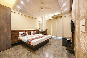 Fabhotel Micasa