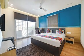 Fabhotel Micasa