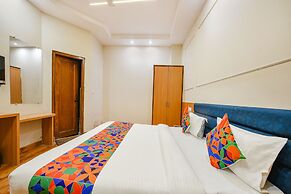 Fabhotel Alpine Tree