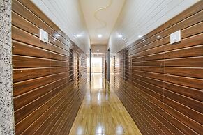Fabhotel Maa Gayatri Sadan