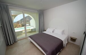 Atria Suites
