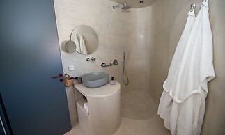Atria Suites