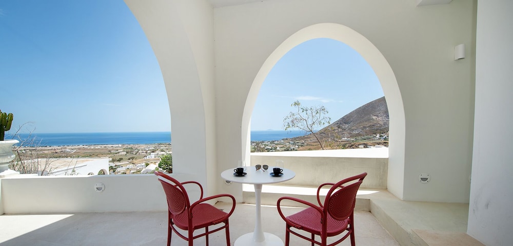 Atria Suites