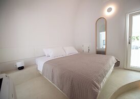 Atria Suites