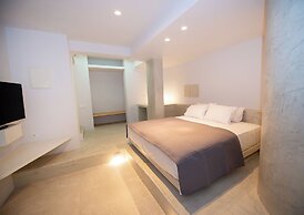 Atria Suites