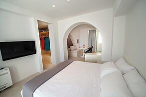 Atria Suites