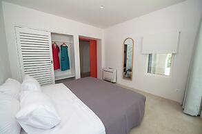 Atria Suites