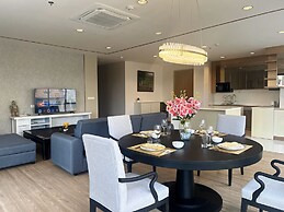 Sathorn 111