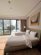 Sathorn 111