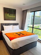 Sathorn 111