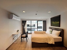 Sathorn 111