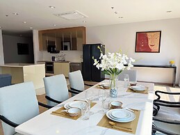 Sathorn 111