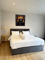 Sathorn 111