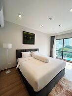 Sathorn 111