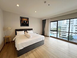 Sathorn 111