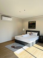 Sathorn 111