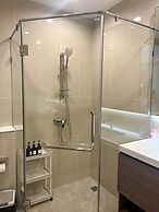 Sathorn 111
