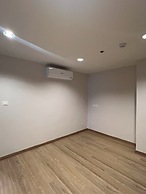 Sathorn 111