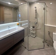 Sathorn 111