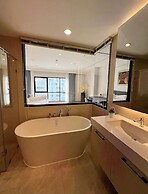 Sathorn 111