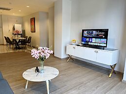 Sathorn 111