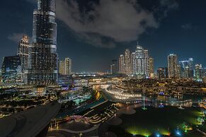Iconic Views -Burj Khalifa & Fountain Views