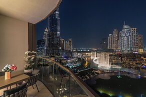 Iconic Views -Burj Khalifa & Fountain Views