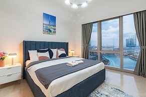 Iconic Views -Burj Khalifa & Fountain Views