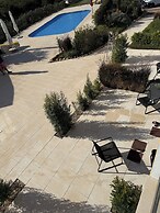 Orange Grove Residence