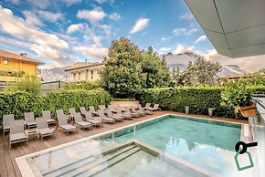 Hotiday Torbole Lago