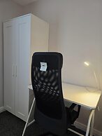 Dublin - 3 Bedroom Cosy Home - Sleeps Max 7