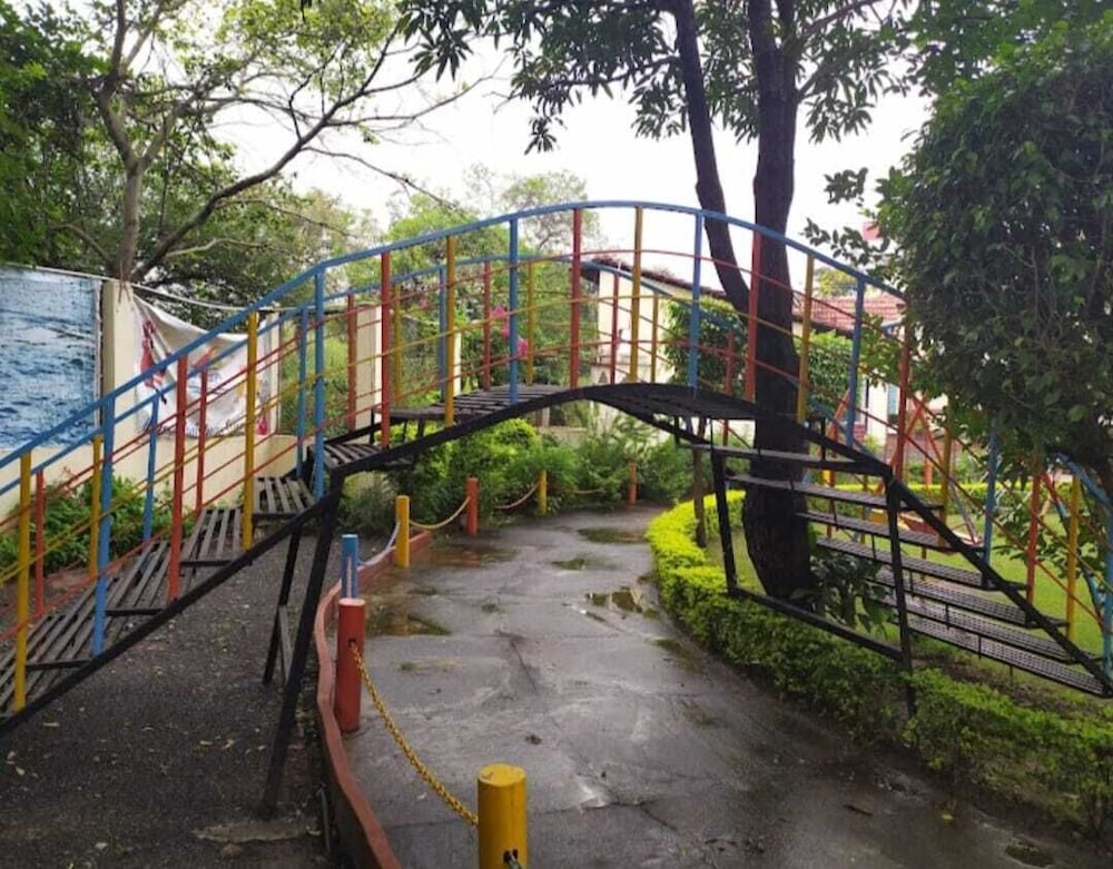 Fun And Food Resort N Water Park