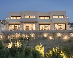 Seven Rocks Suites