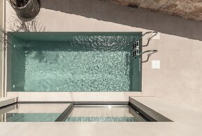 Seven Rocks Suites