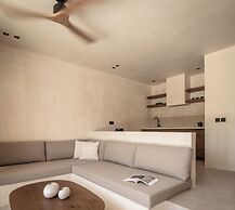 Seven Rocks Suites