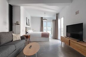 Limehome Almeria C. Hernán Cortés