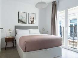 Limehome Almeria C. Hernán Cortés