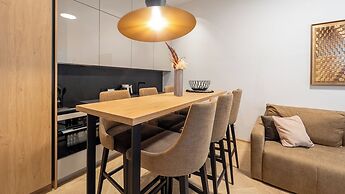 Living No. 5 by GT7