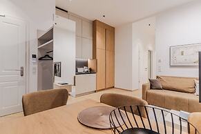 Living No. 5 by GT7