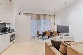 Living No. 5 by GT7