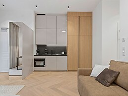 Living No. 5 by GT7