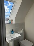 Kettering - House - Stay 8 - Parking - Garden