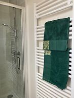 Kettering - House - Stay 8 - Parking - Garden