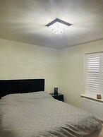 Kettering - House - Stay 8 - Parking - Garden