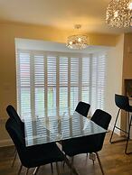 Kettering - House - Stay 8 - Parking - Garden
