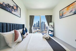 Full Burj Khalifa & Fountain View | Living & Bed