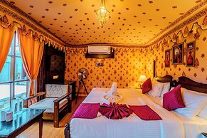 Theharav Resort